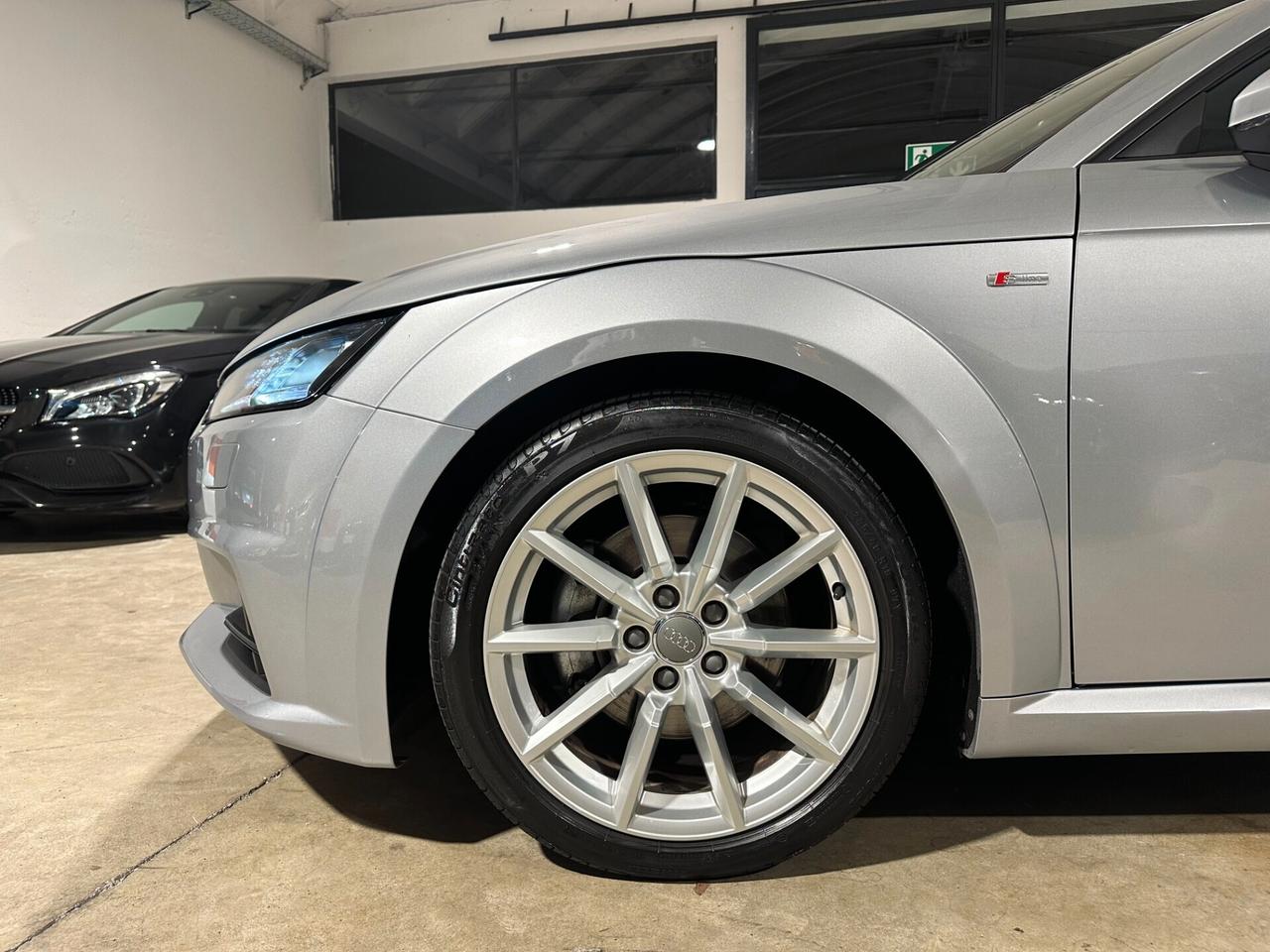 Audi TT Coupé 2.0 TFSI S line - FULL LED - SENSORI