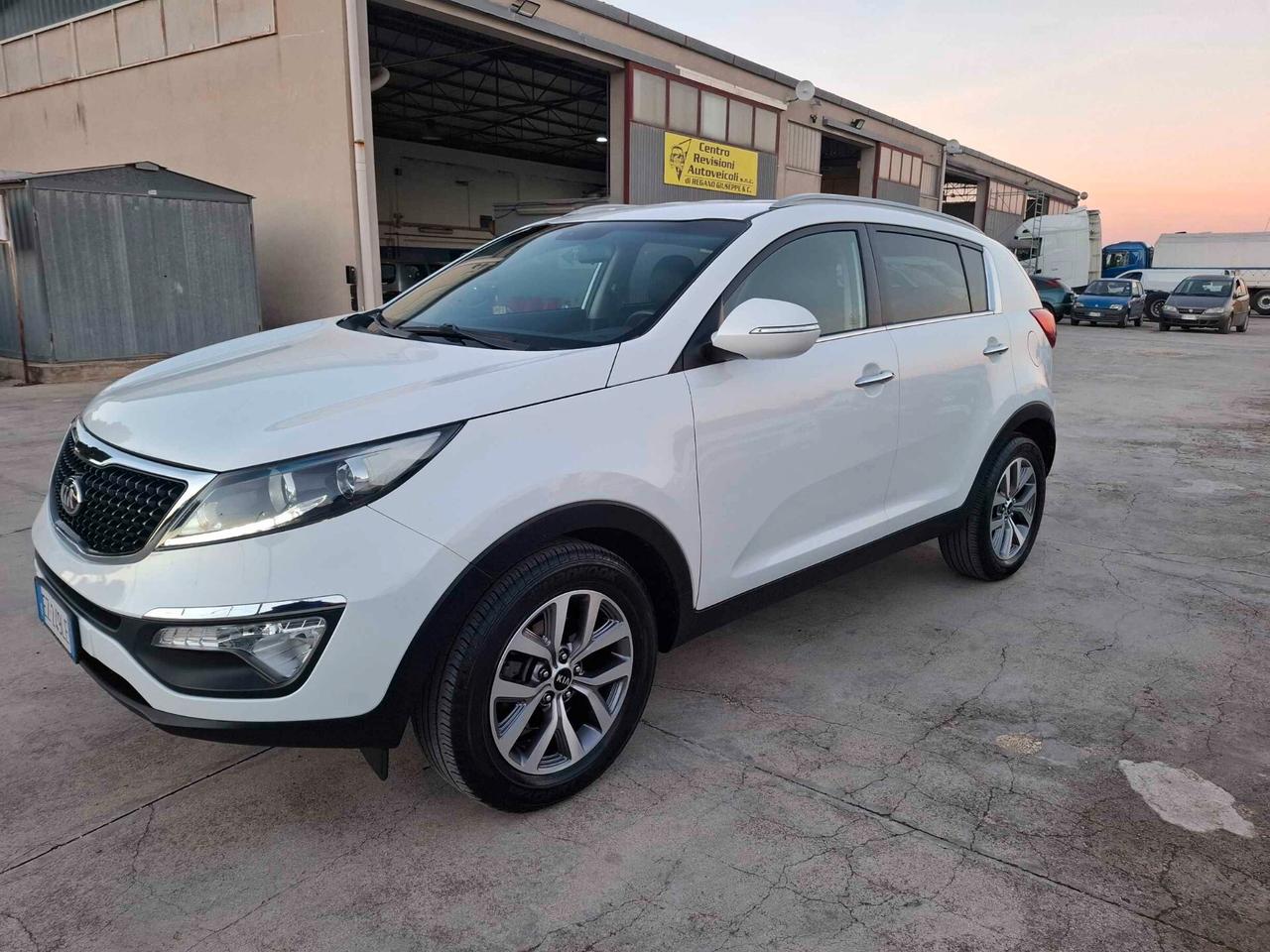 Kia Sportage 1.7 CRDI - 2015 NAVI/PELLE/LED