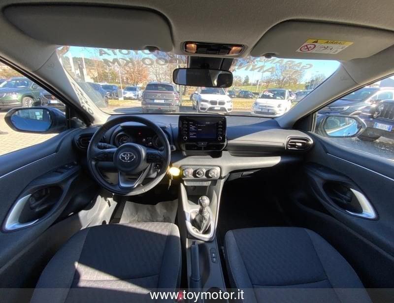 Toyota Yaris 4ª serie 1.0 5 porte Trend