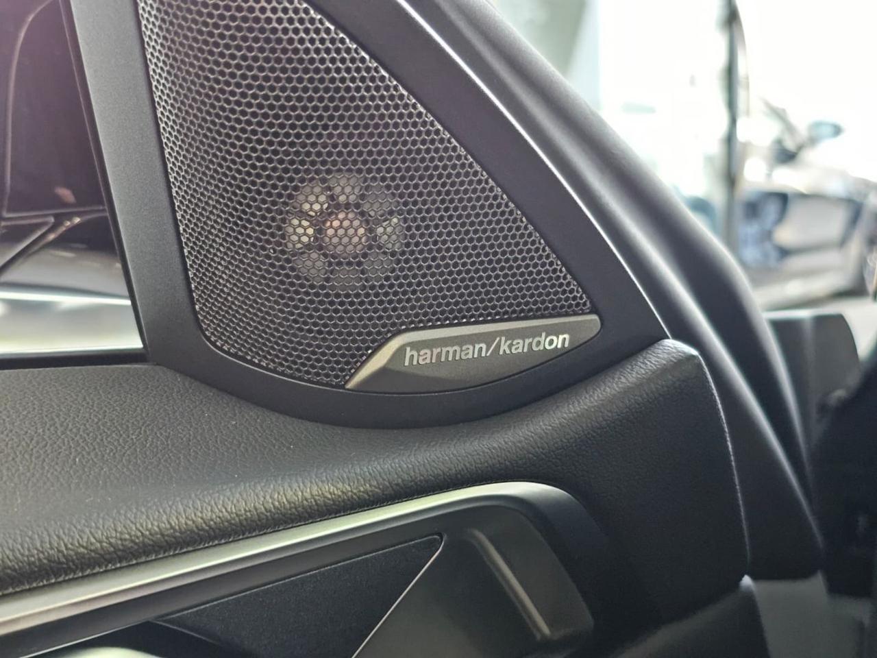 BMW Serie 4 Coupé M4 Comp Tetto C.19" 20" Harman Kardon Carbonio Led