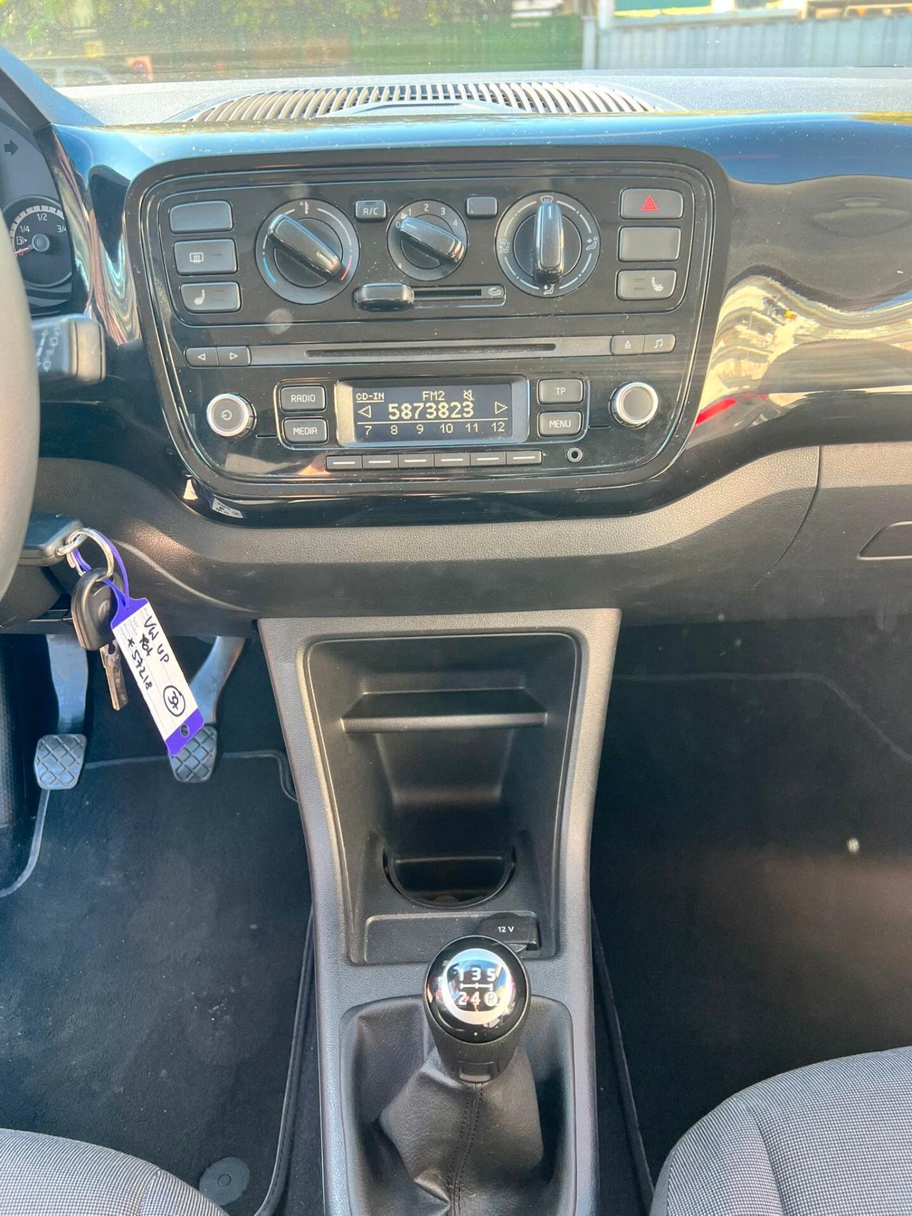 Volkswagen up! 1.0 75 CV 5p. move