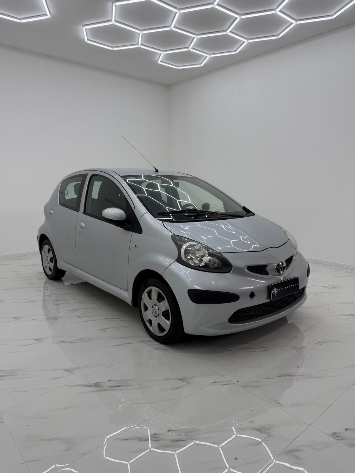 Toyota Aygo 1.0 12V VVT-i 5 porte