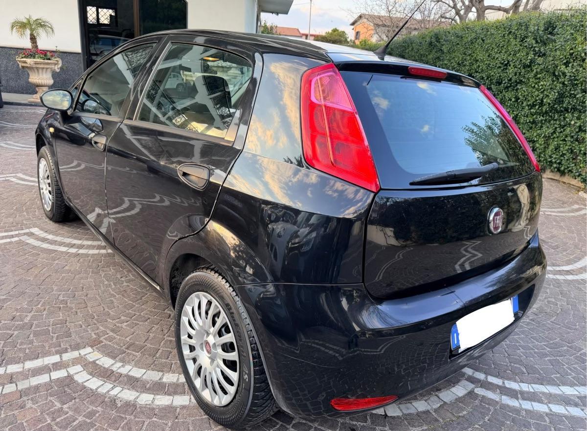 FIAT Punto 1.2 8V 5p. Street