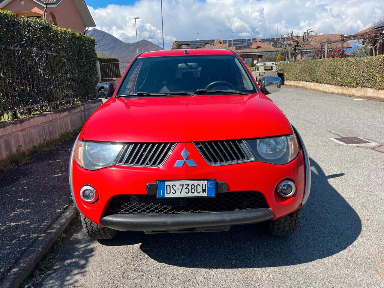 Mitsubishi L200 2.5 DI-D/136CV Club Cab Insport