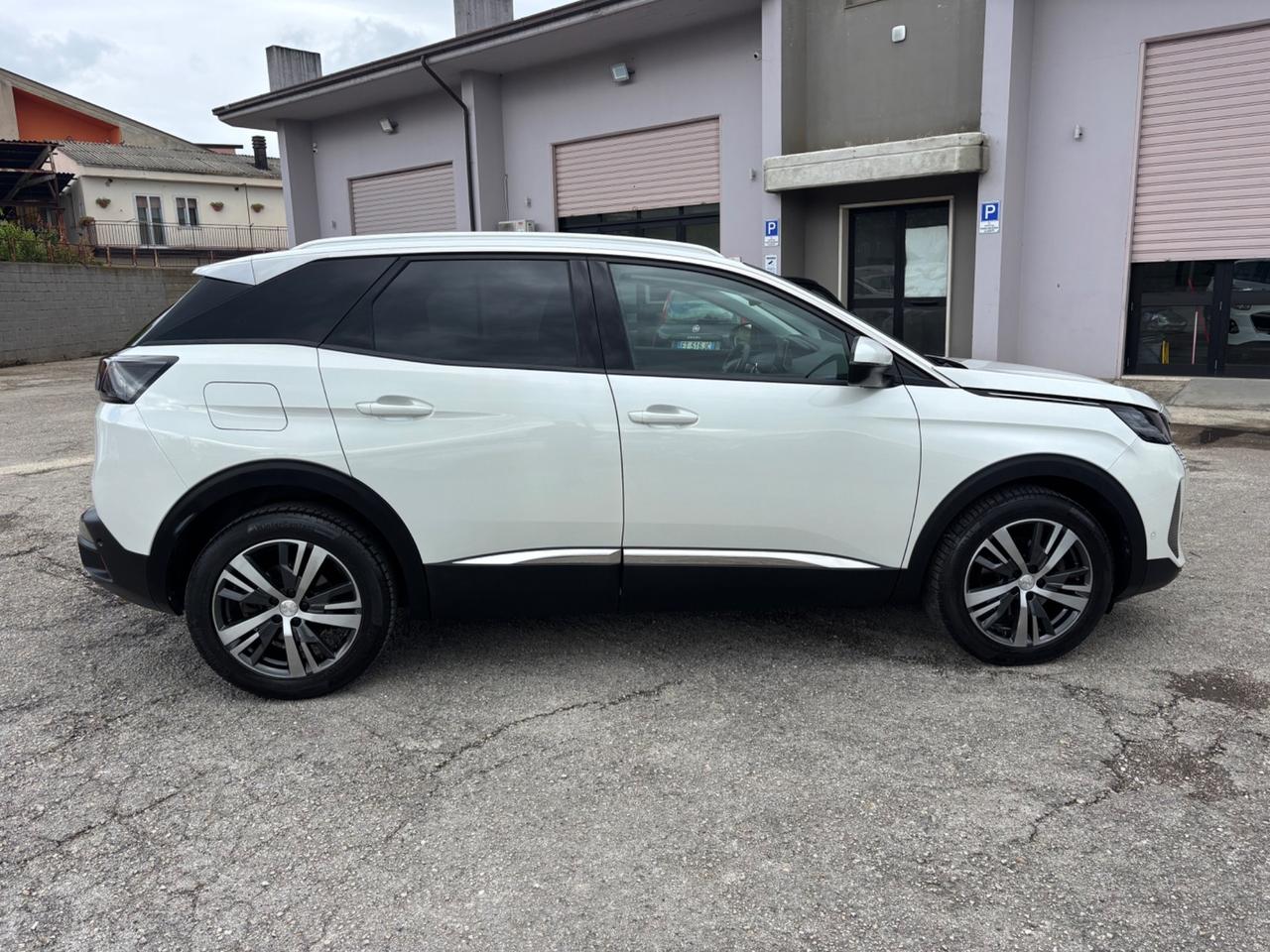 Peugeot 3008 BlueHDi 130 S&S EAT8 Allure