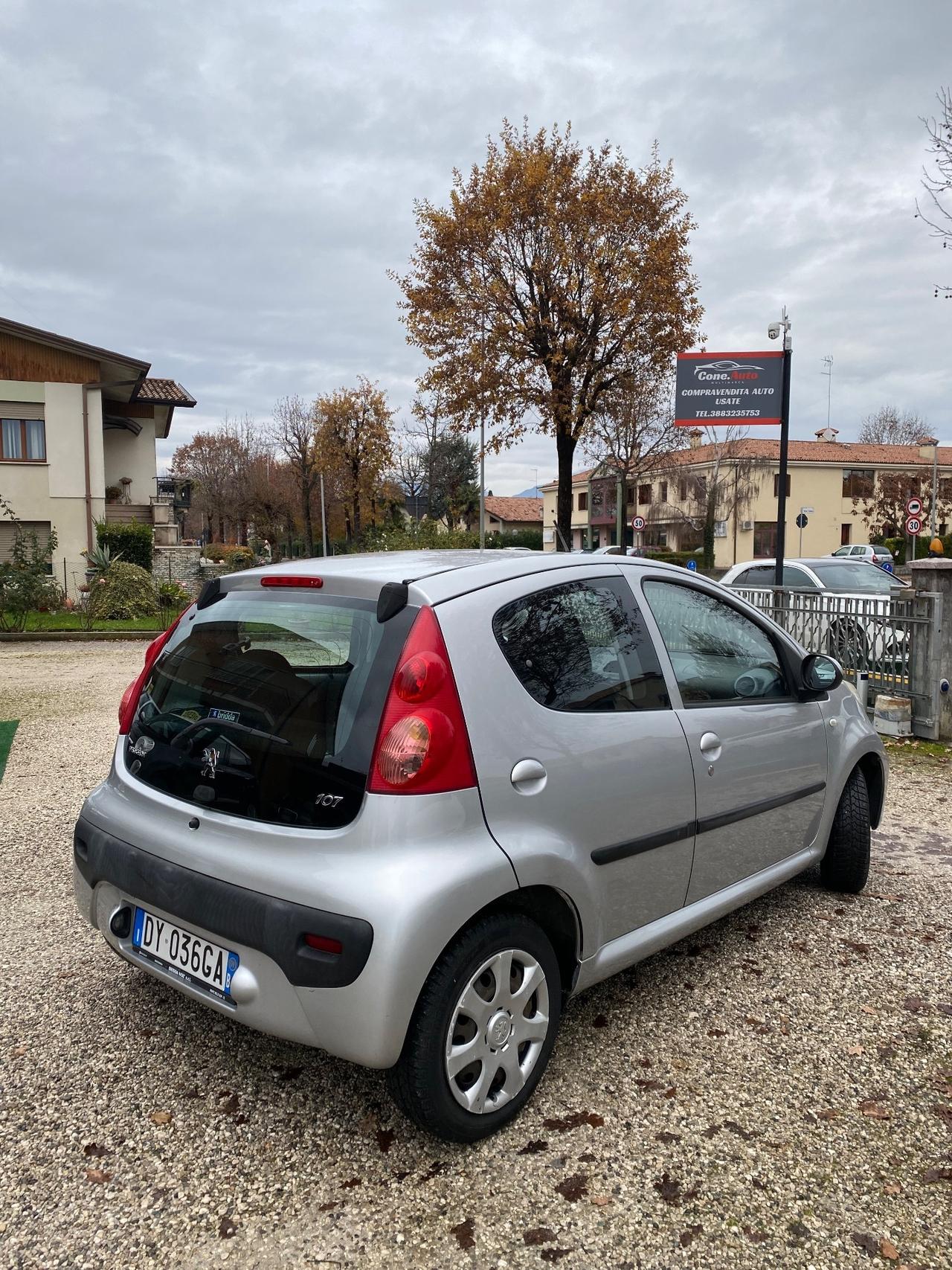 Peugeot 107 1.0 68CV 5p. Sweet Years