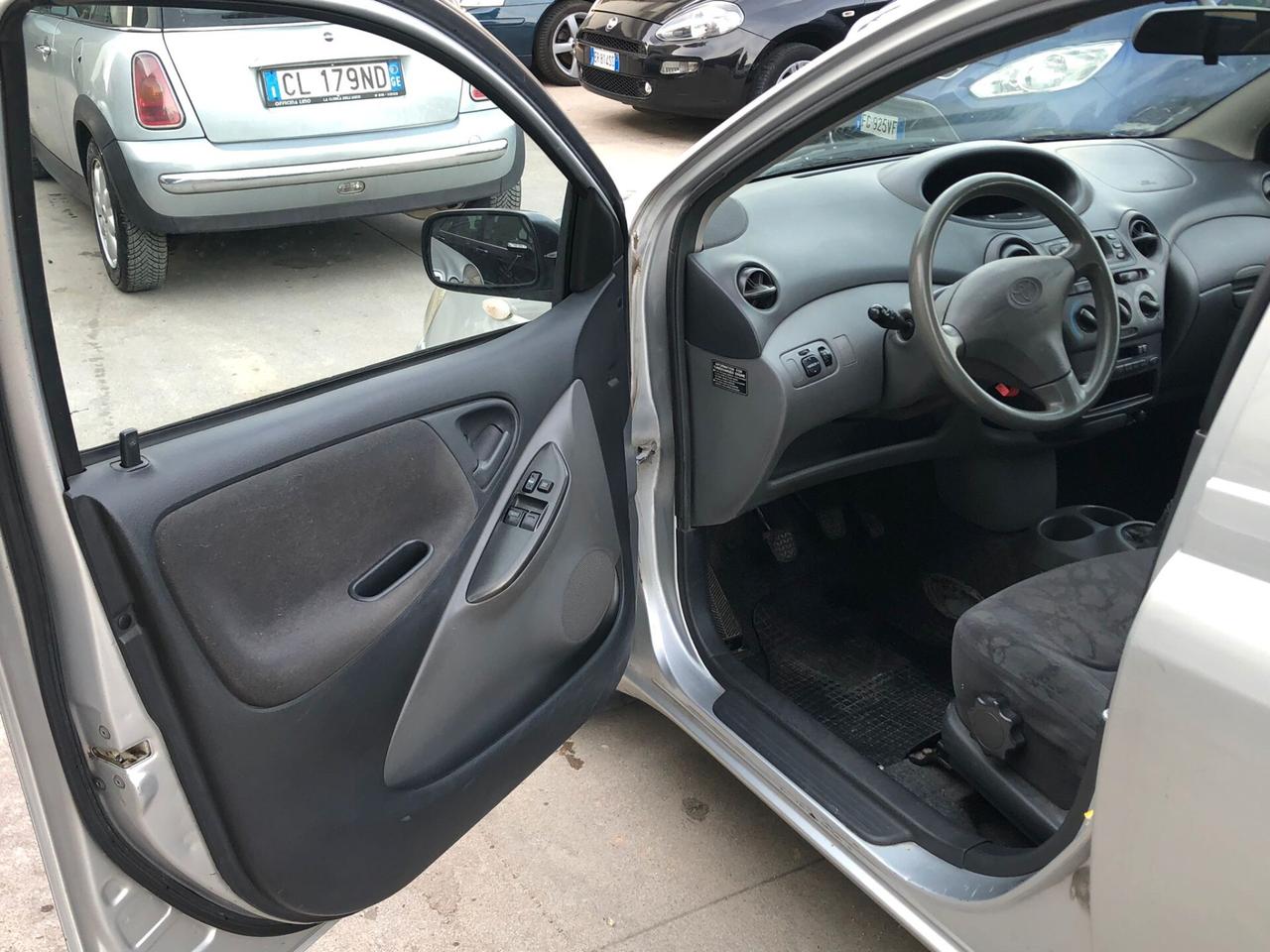 Toyota Yaris Verso 1.4 Tdi D-4D cat Luna