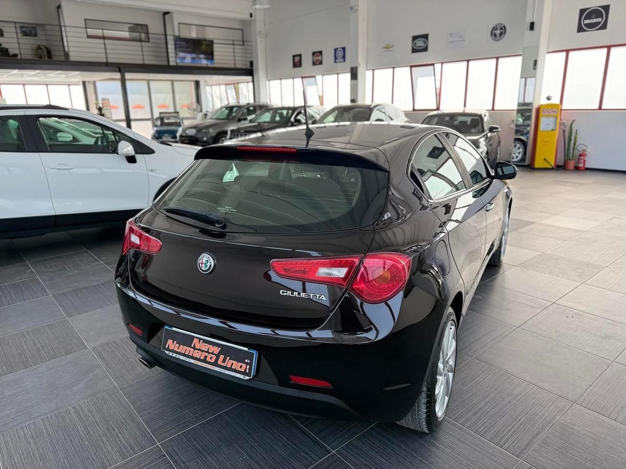 Alfa Romeo Giulietta 1.6 Mjt 120cv Distinctive 2017