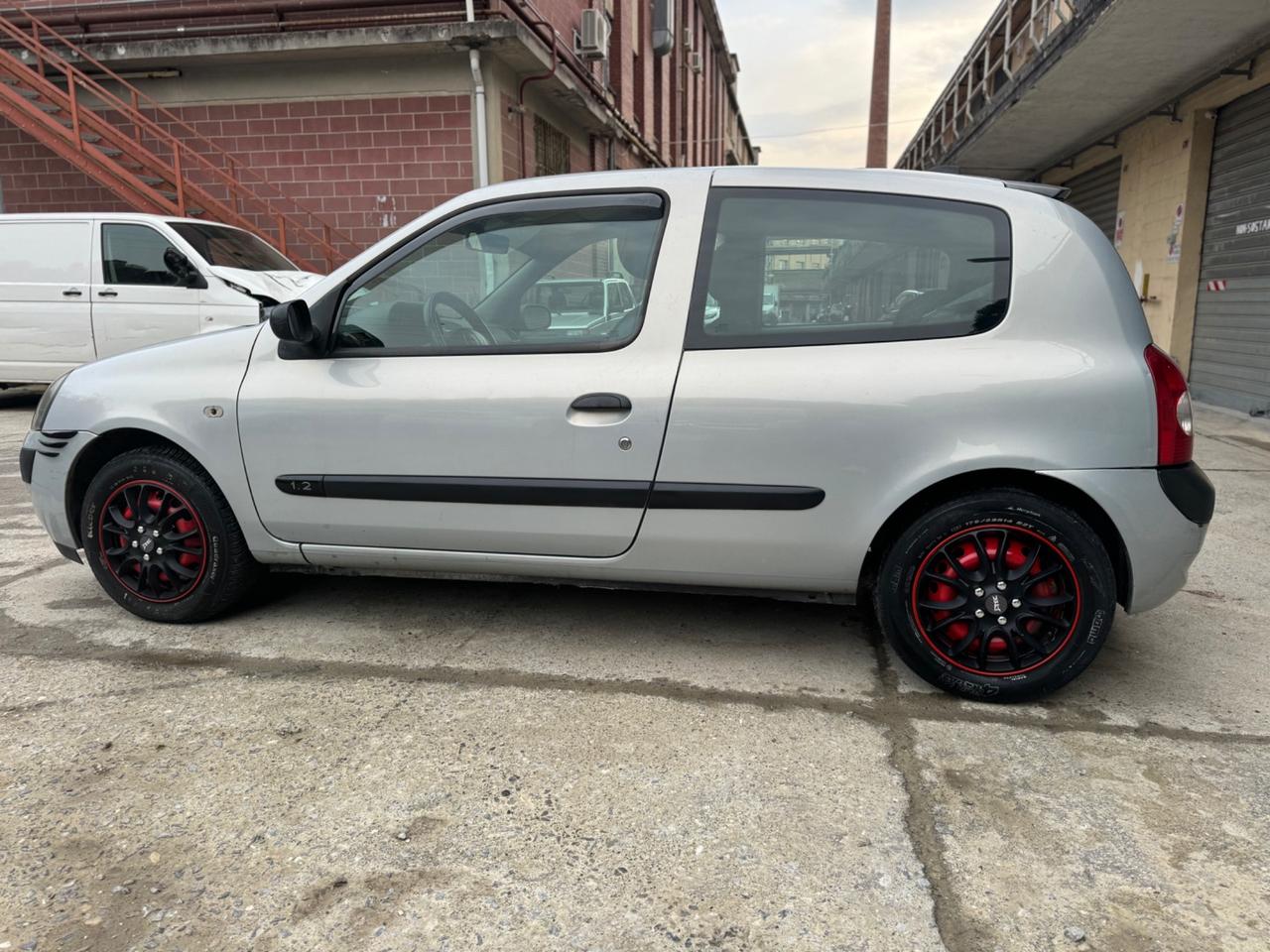 Renault Clio 1.2 16V GPL cat 3 porte sport