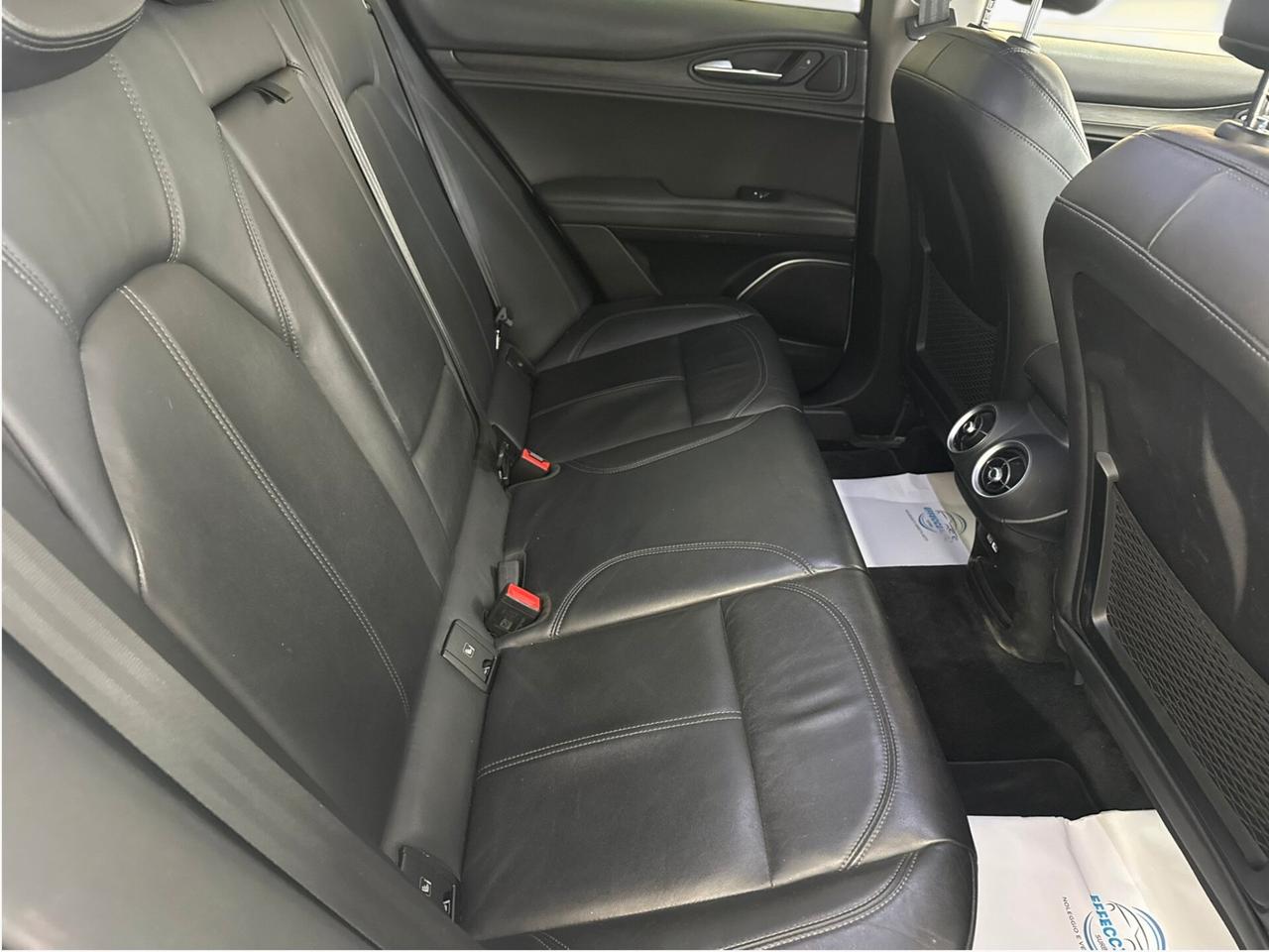 Alfa Romeo Stelvio 2.2 Turbodiesel 210 CV AT8 Q4 Executive