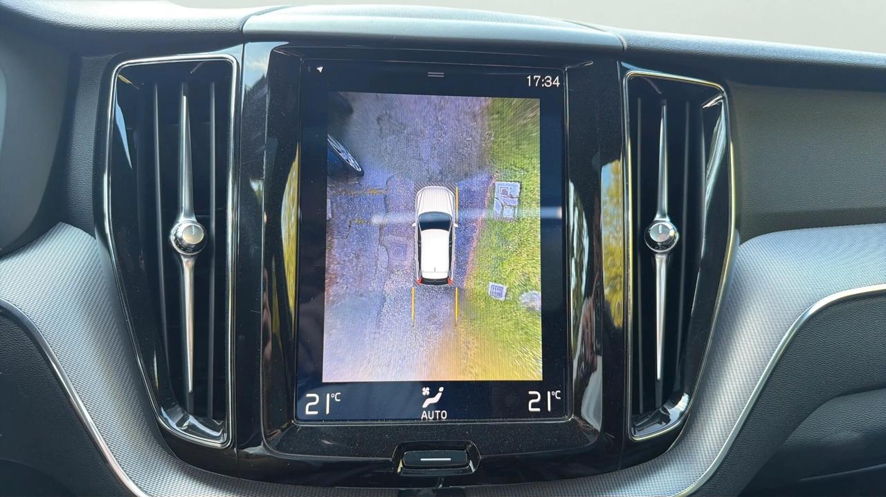 Volvo XC 60 XC60 B4 (d) AWD Geartronic R-design