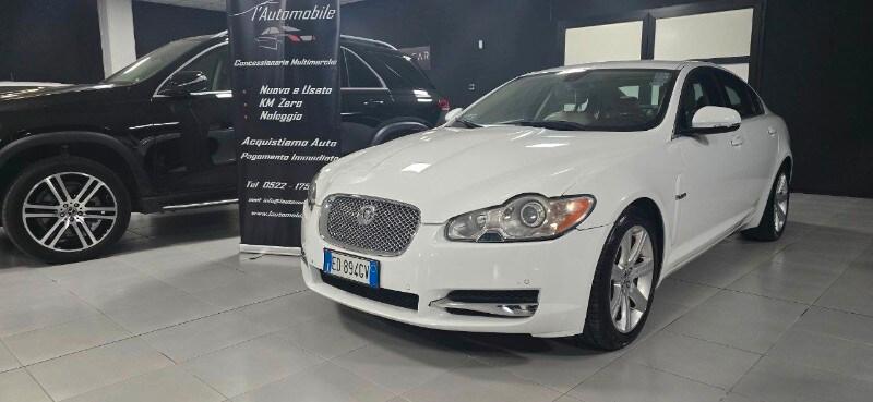 JAGUAR XF 1ª serie (X250) XF 3.0 D V6 Luxury