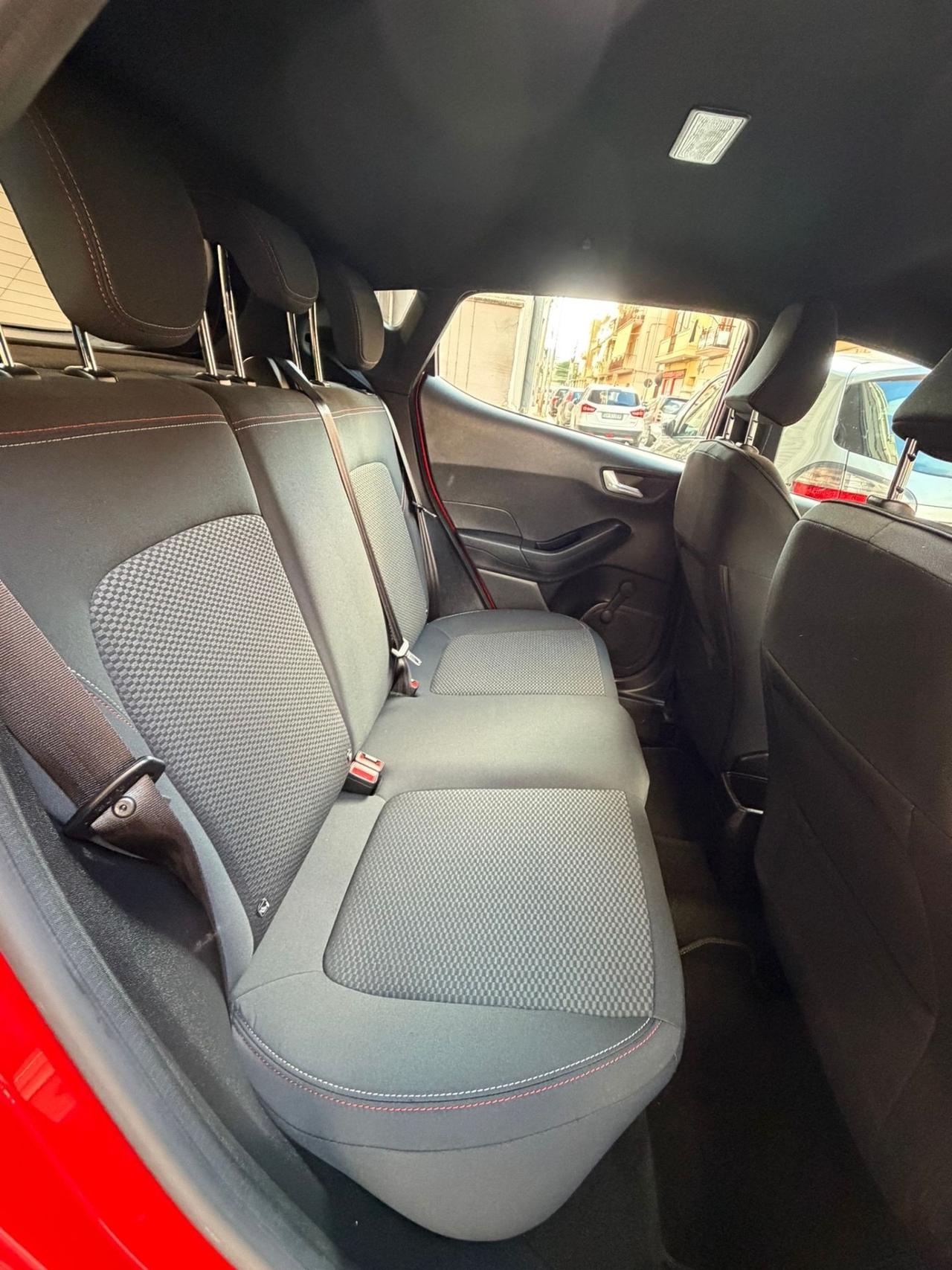 Ford Fiesta 1.5 TDCi 5 porte ST-Line