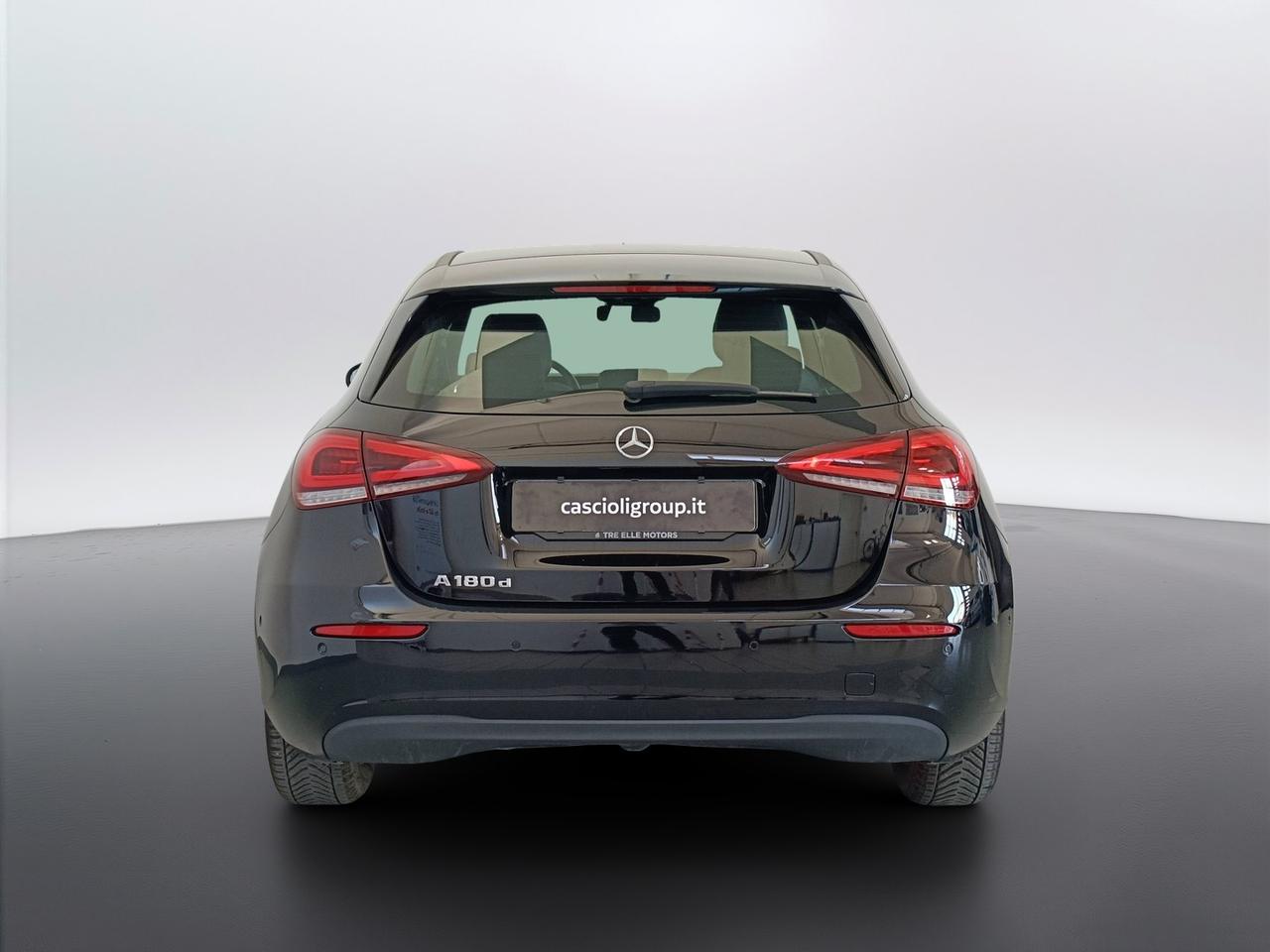 Mercedes-Benz Classe A - W177 2018 - A 180 d Business Extra auto