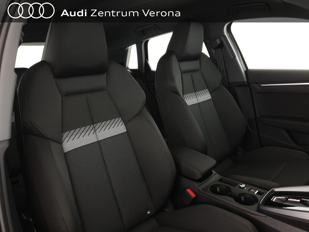 Sportback 1.5TFSI 150CV S tronic Business Advanced