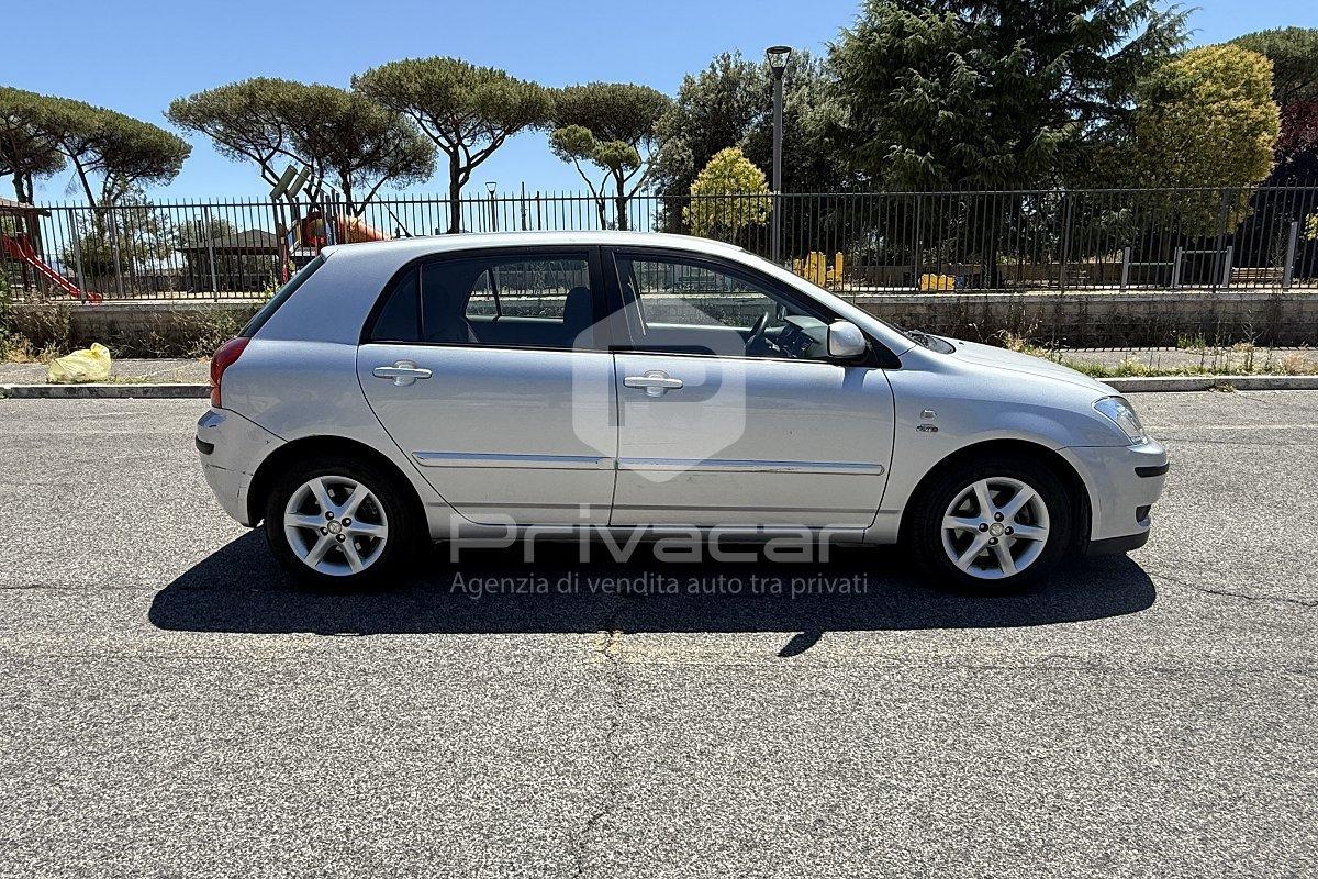 TOYOTA Corolla 2.0 tdi D-4D 5 porte Sol