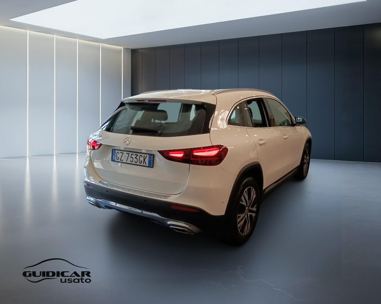 Mercedes-Benz GLA-H247 2023 - GLA 180 d Progressive Advanced auto