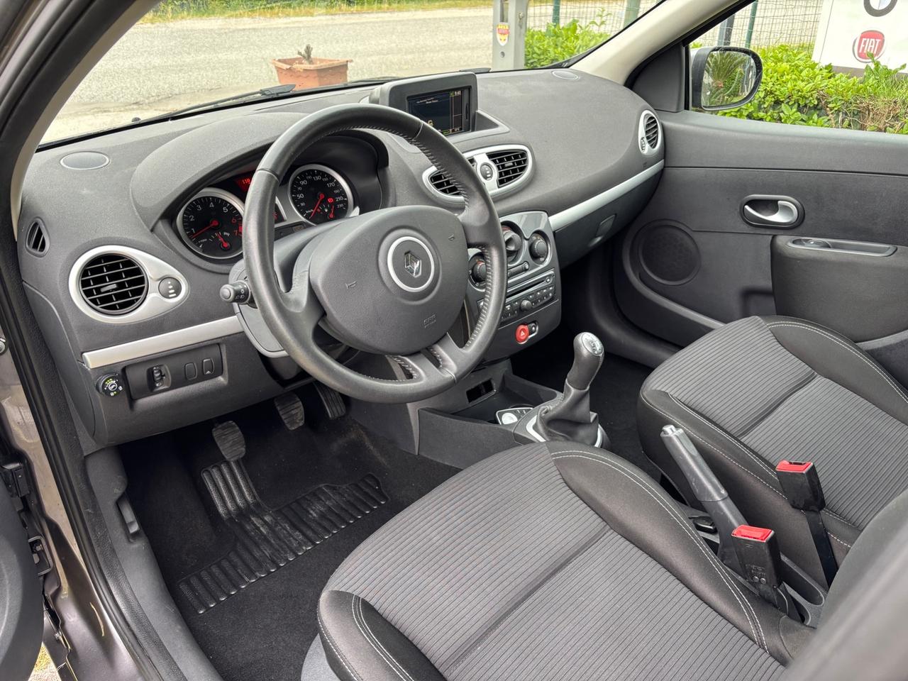 Renault Clio 1.2 75CV GPL Dynamique-2012"UNIPRO"