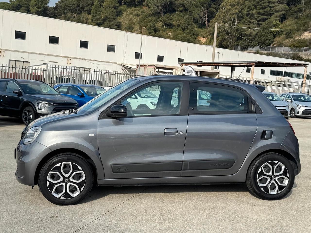 Renault Twingo SCe 65 CV Urban Night