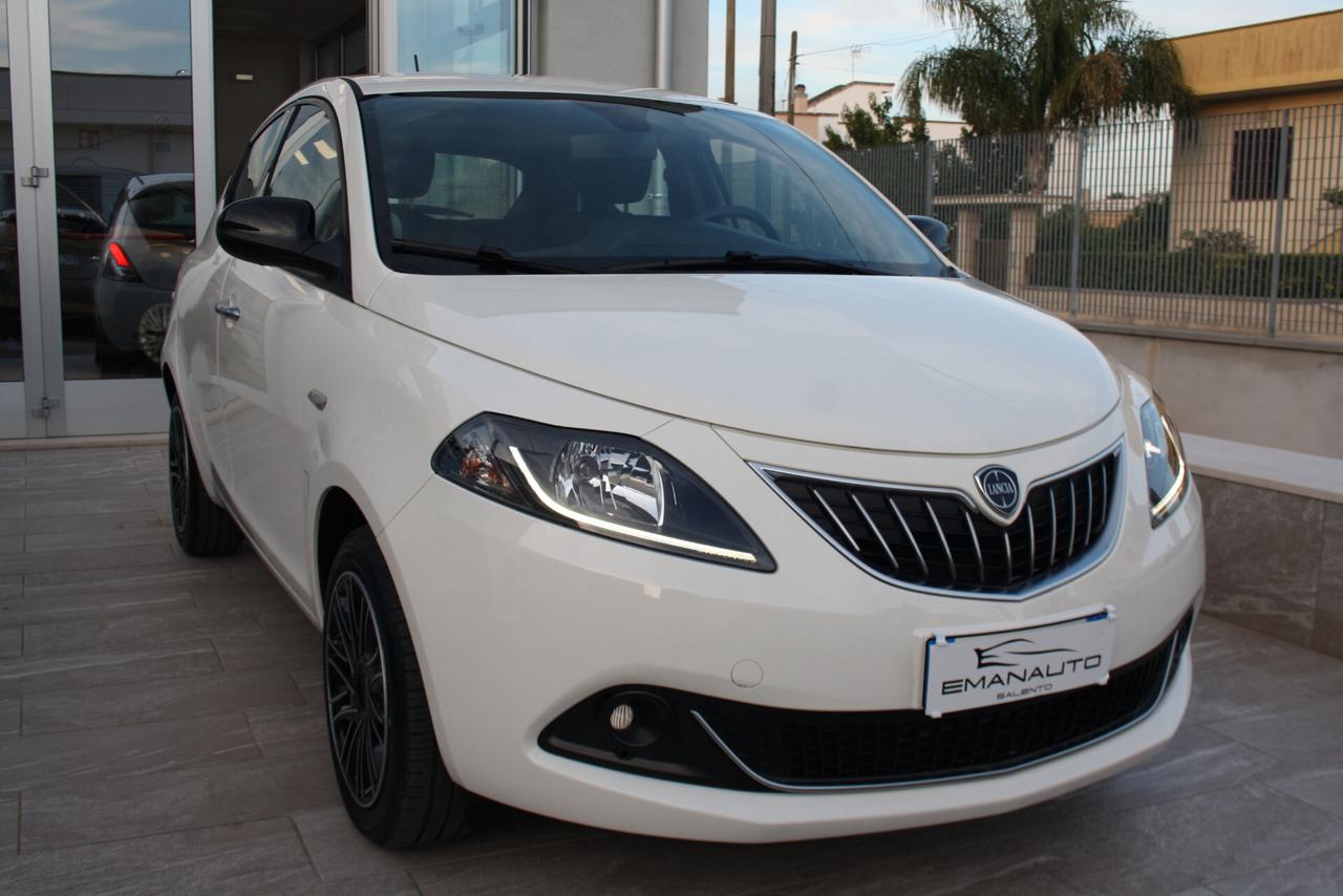 LANCIA YPSILON 1.0 HYBRID 70CV GOLD