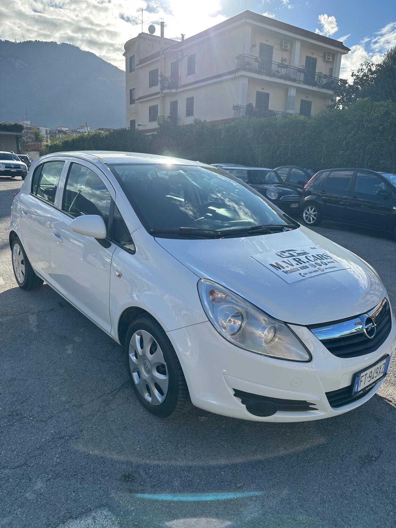 Opel Corsa 1.2 80CV 5 porte GPL-TECH Edition