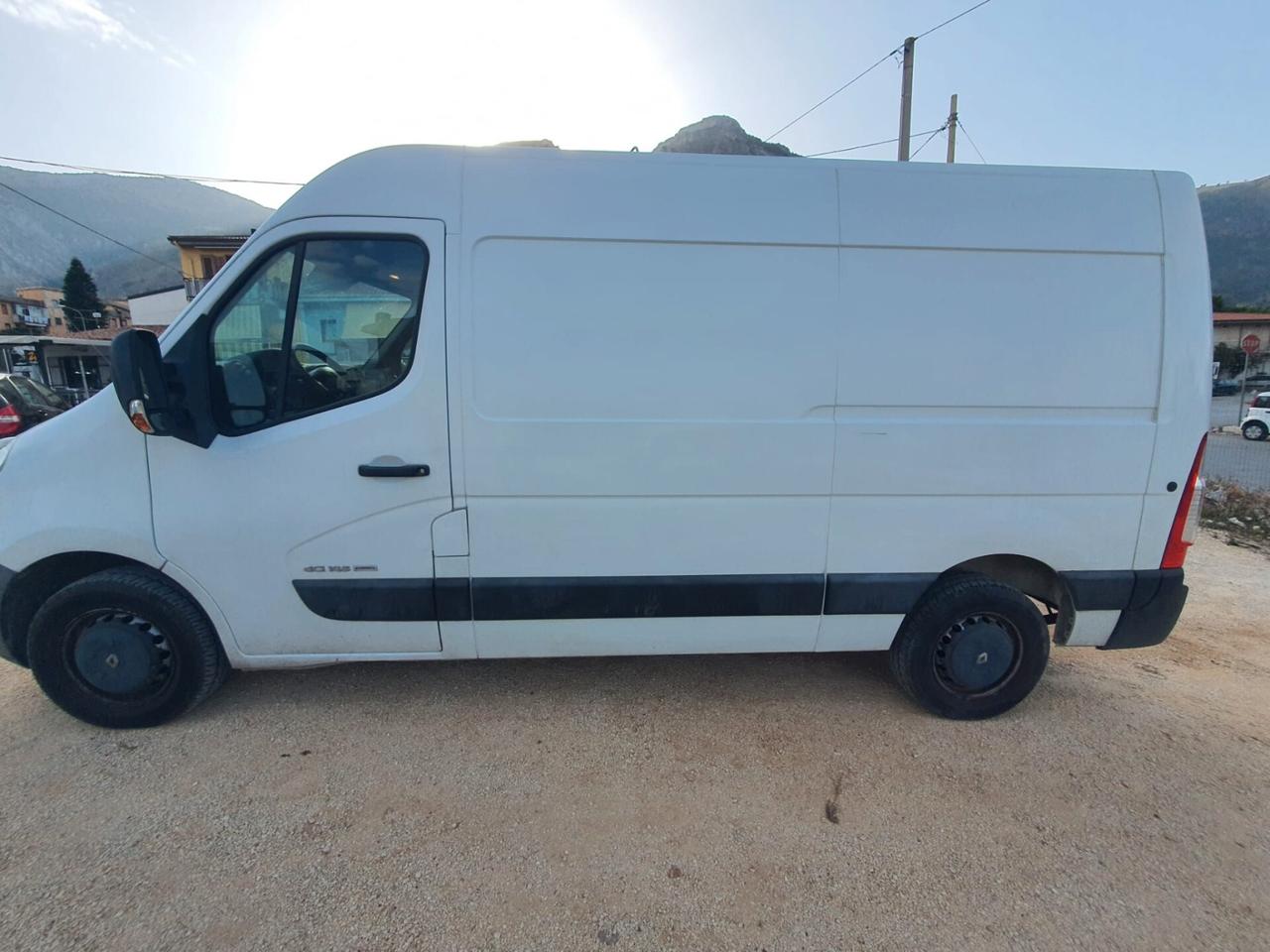 Renault Master 2.3 CDTI 145 CV FURGONE L2H2 R35 EU6