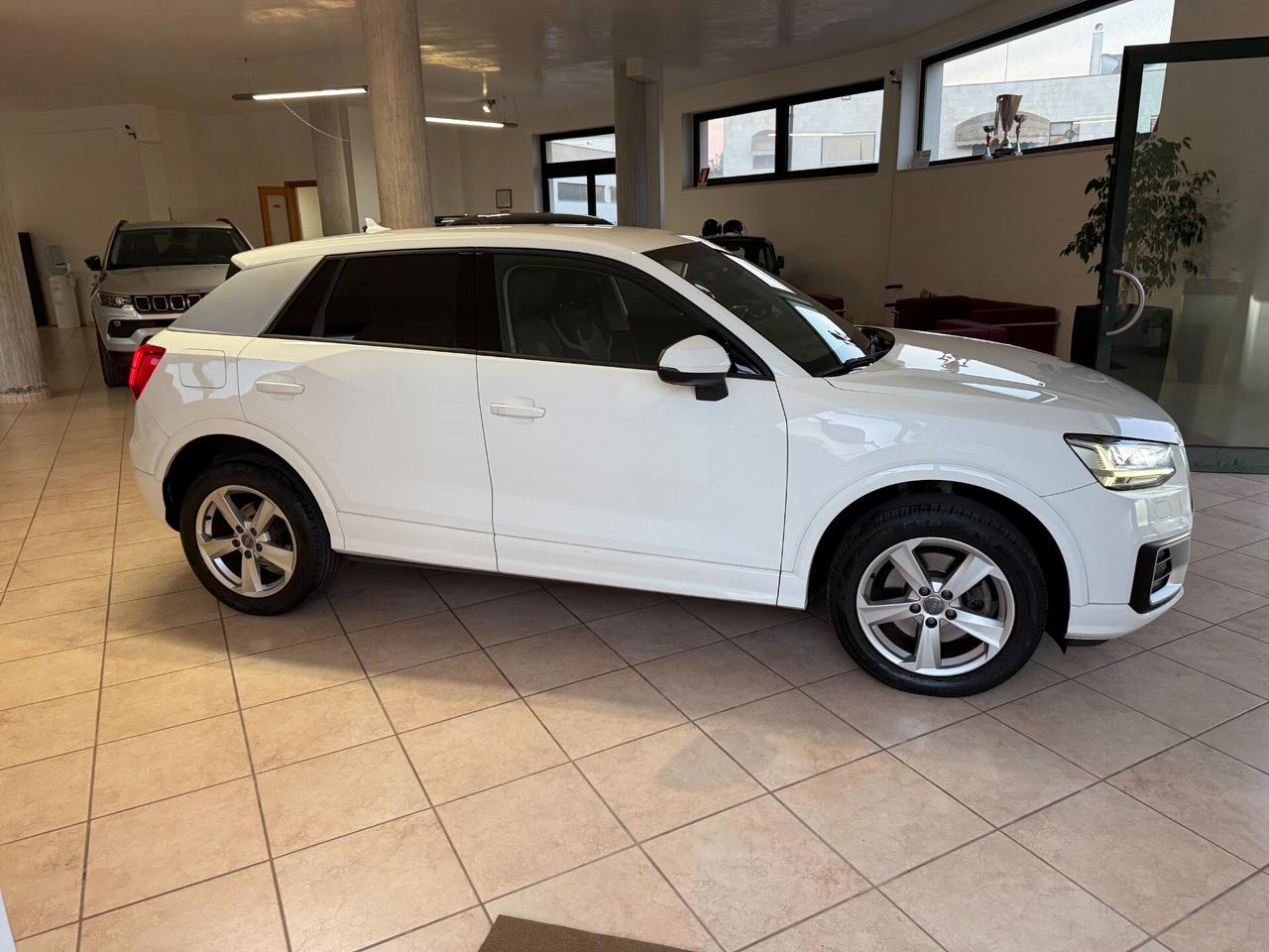 Audi Q2 I 1.6 30 tdi Sport s-tronic Matrix Frecce Dynamiche Navi Sensori