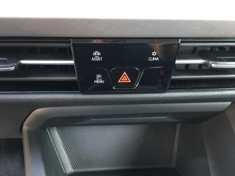 Volkswagen Golf 1.0 eTSI EVO DSG Life 56 MILA KM