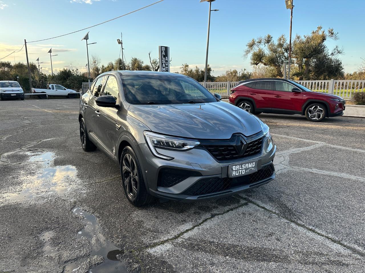 RENAULT Full Hybrid E-TECH 145 CV Engin. F.Track