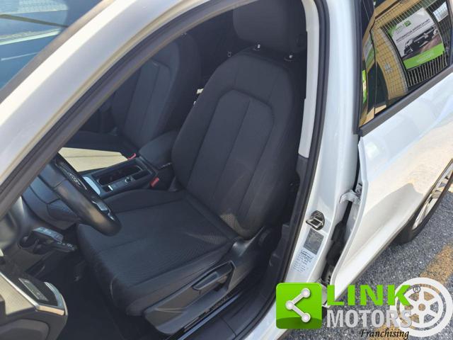 AUDI Q3 35 TDI Business S tronic
