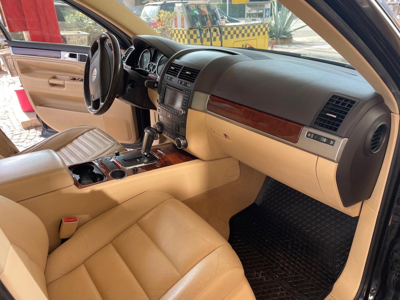 Volkswagen Touareg 3.0 V6 TDI DPF tiptronic Exclusive