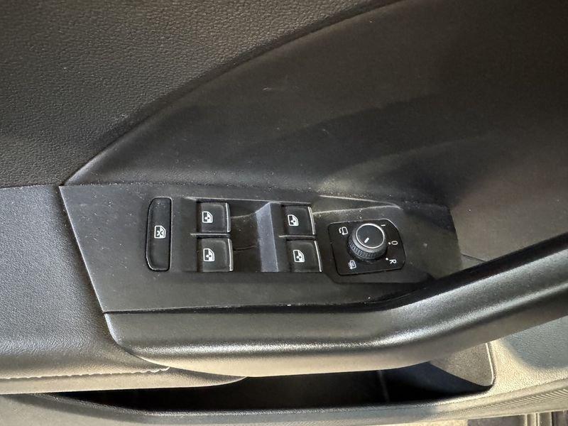 Volkswagen T-Cross 1.0 TSI 85kW R-Line