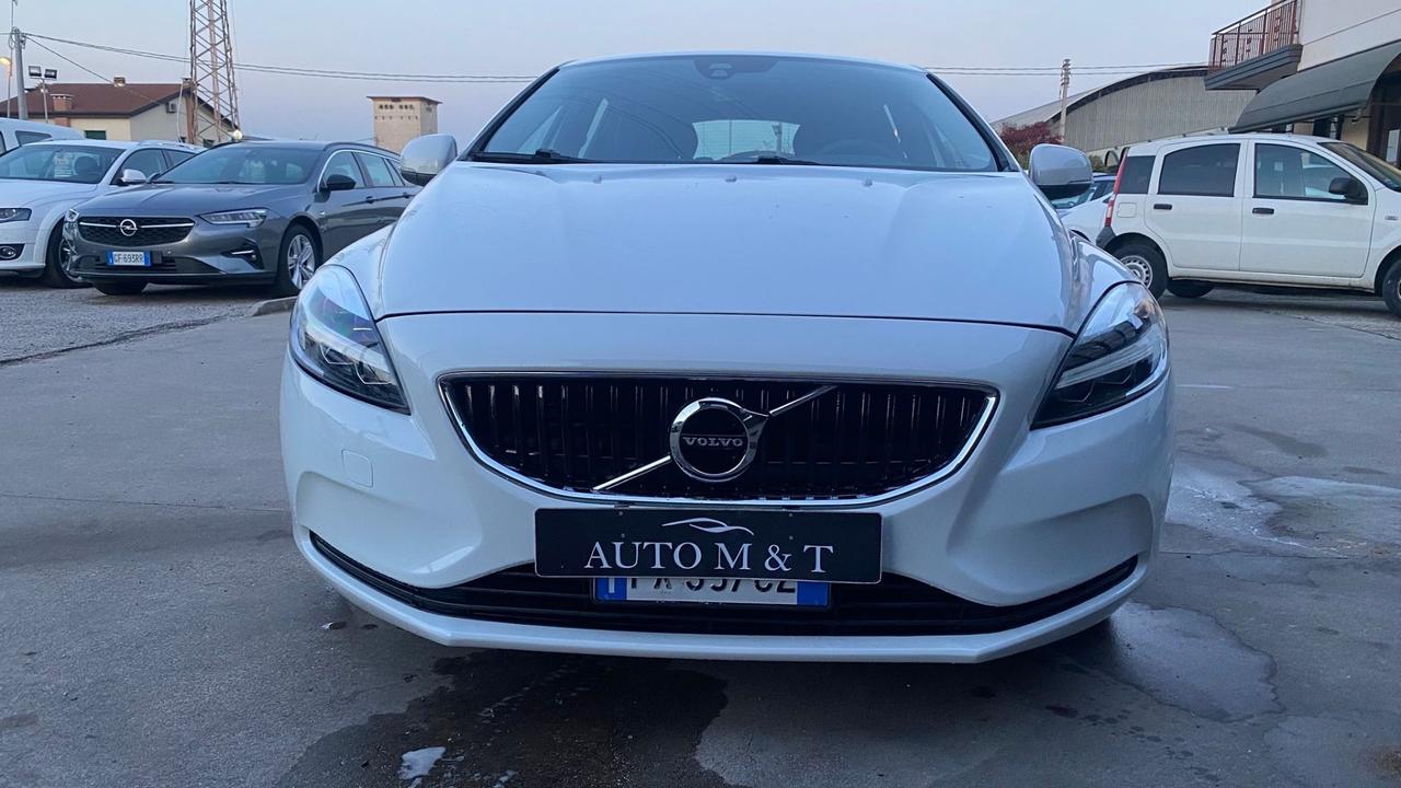 Volvo V40 D2 Business Plus