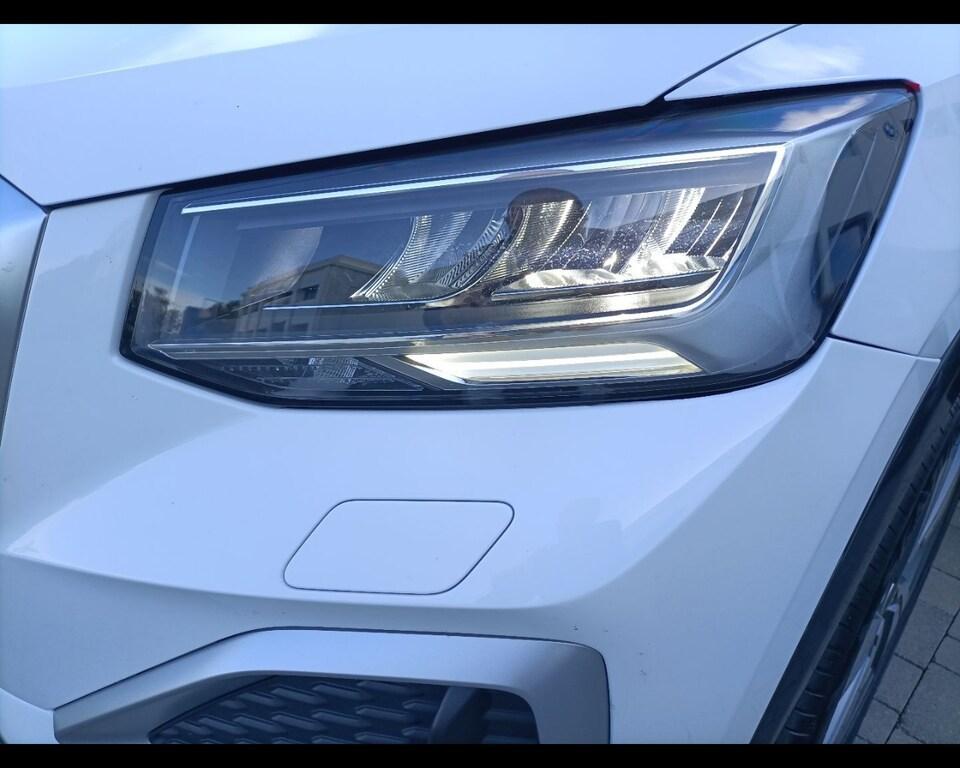 Audi Q2 30 2.0 TDI Business S tronic