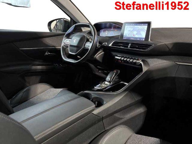 PEUGEOT 5008 II 2016 - 1.5 bluehdi Allure s&s 130cv 7p.ti eat