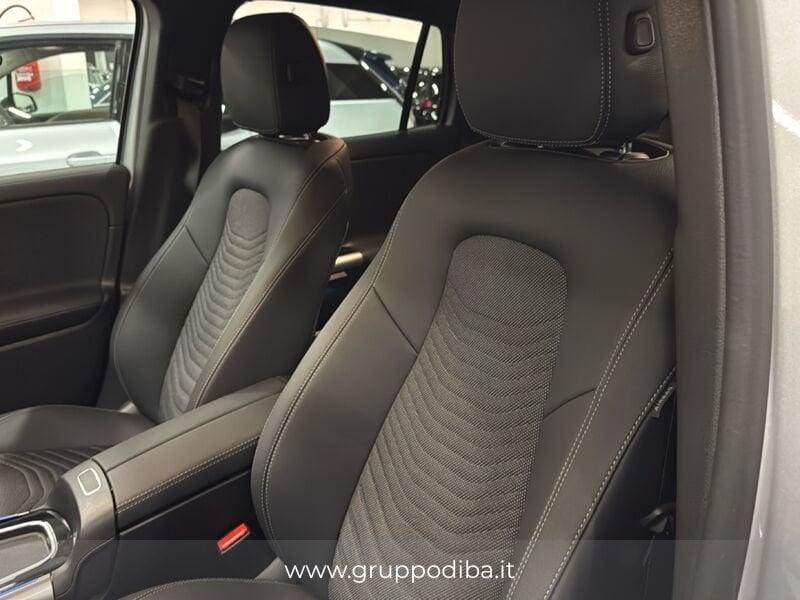 Mercedes-Benz GLA GLA-H247 2023 200 d Progressive Advanced Plus auto