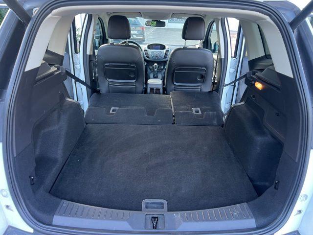 FORD Kuga 2.0 TDCI 150 CV S&S 4WD Powershift Titanium