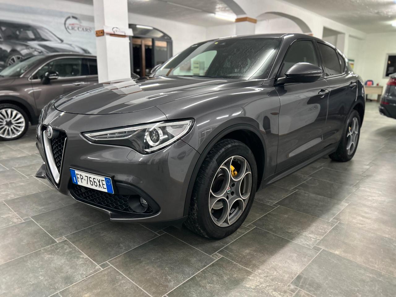 Stelvio 2.2 Turbodiesel 210 CV AT8 Q4 "VELOCE"