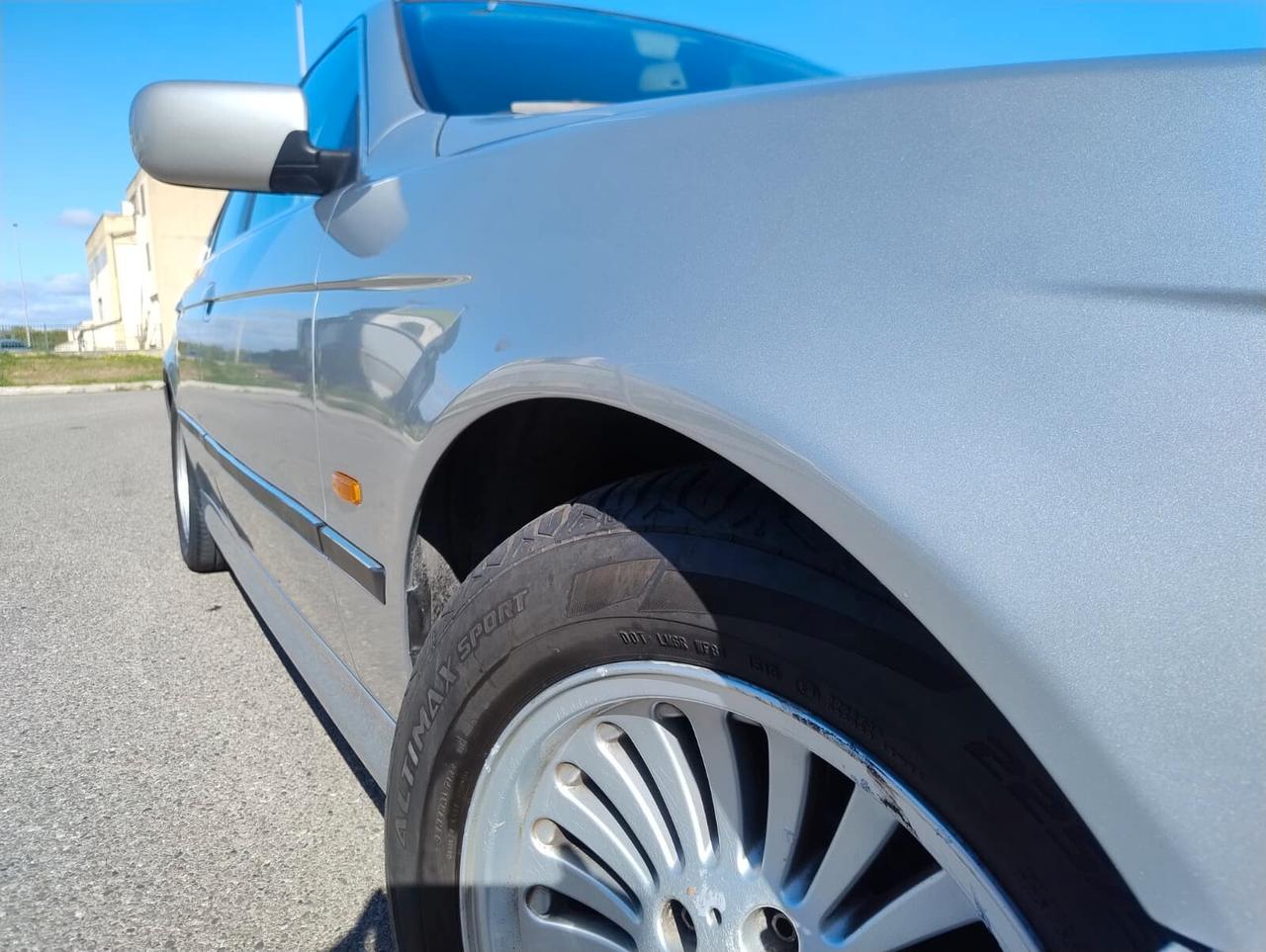 Bmw 520 520i 24V cat Futura