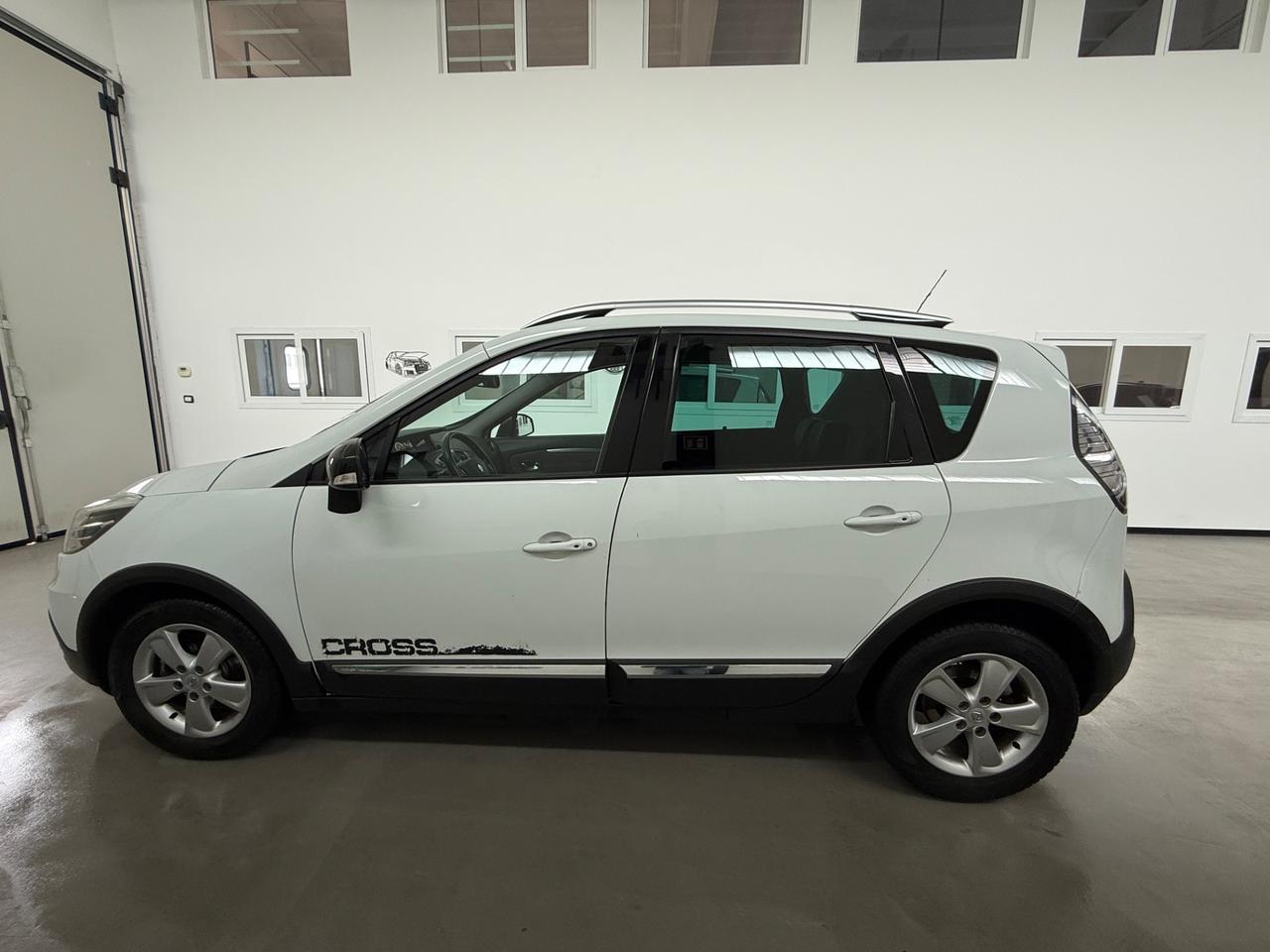 Renault Scenic Scénic XMod Cross 1.5 dCi 110CV Start&Stop Wave