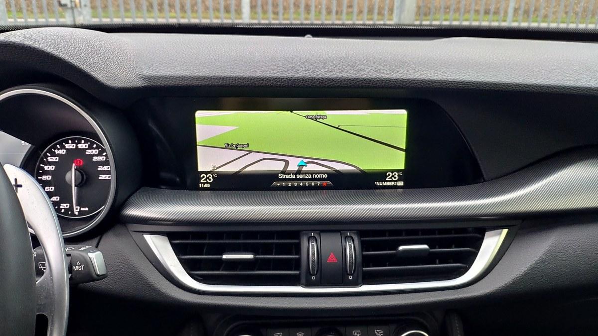 ALFA ROMEO Stelvio SOLO PER COMM SENZA GARANZIA (POMPA OLIO DA SOST.)