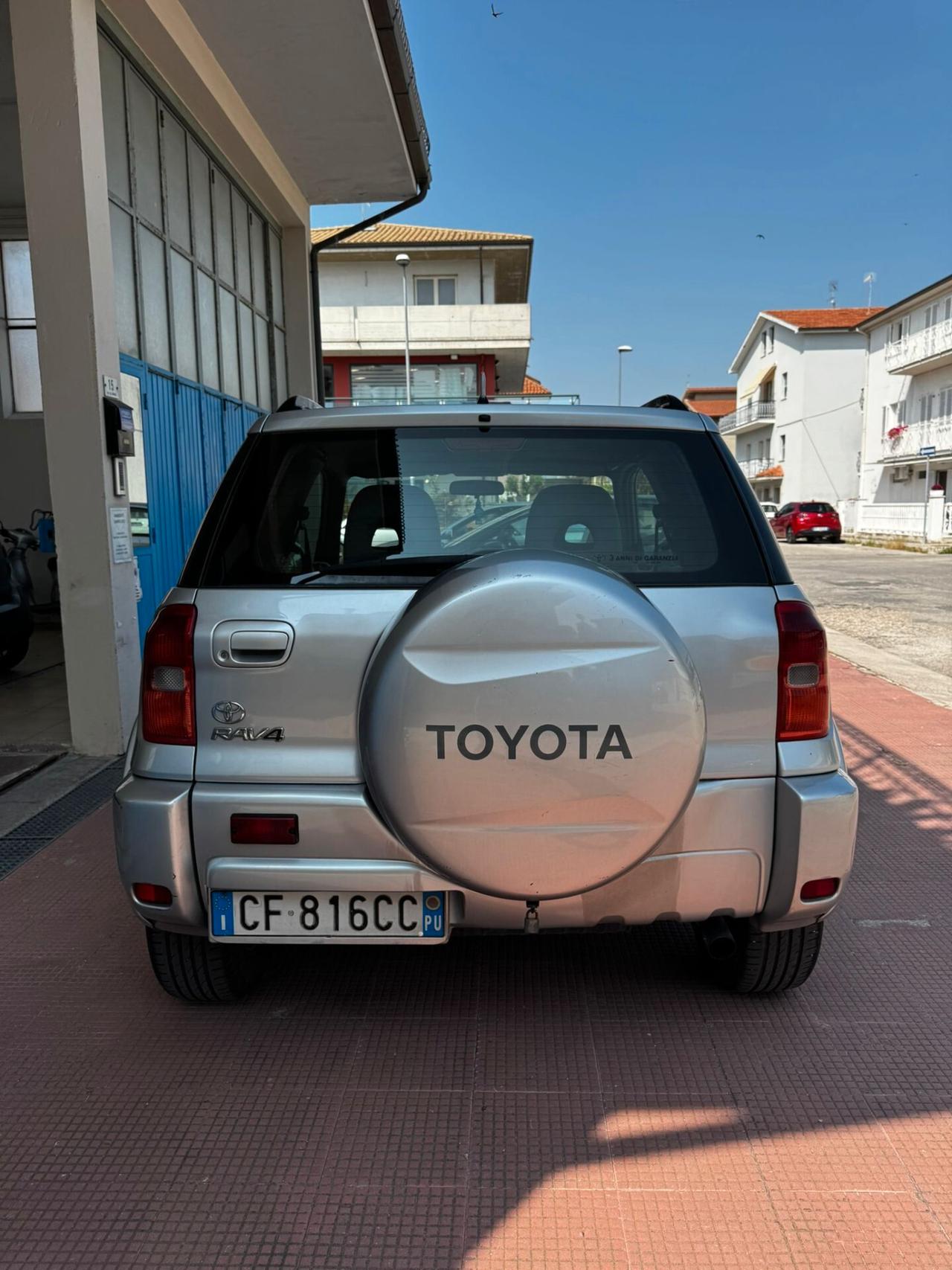 Toyota RAV 4 2.0 Tdi 3 porte Sol
