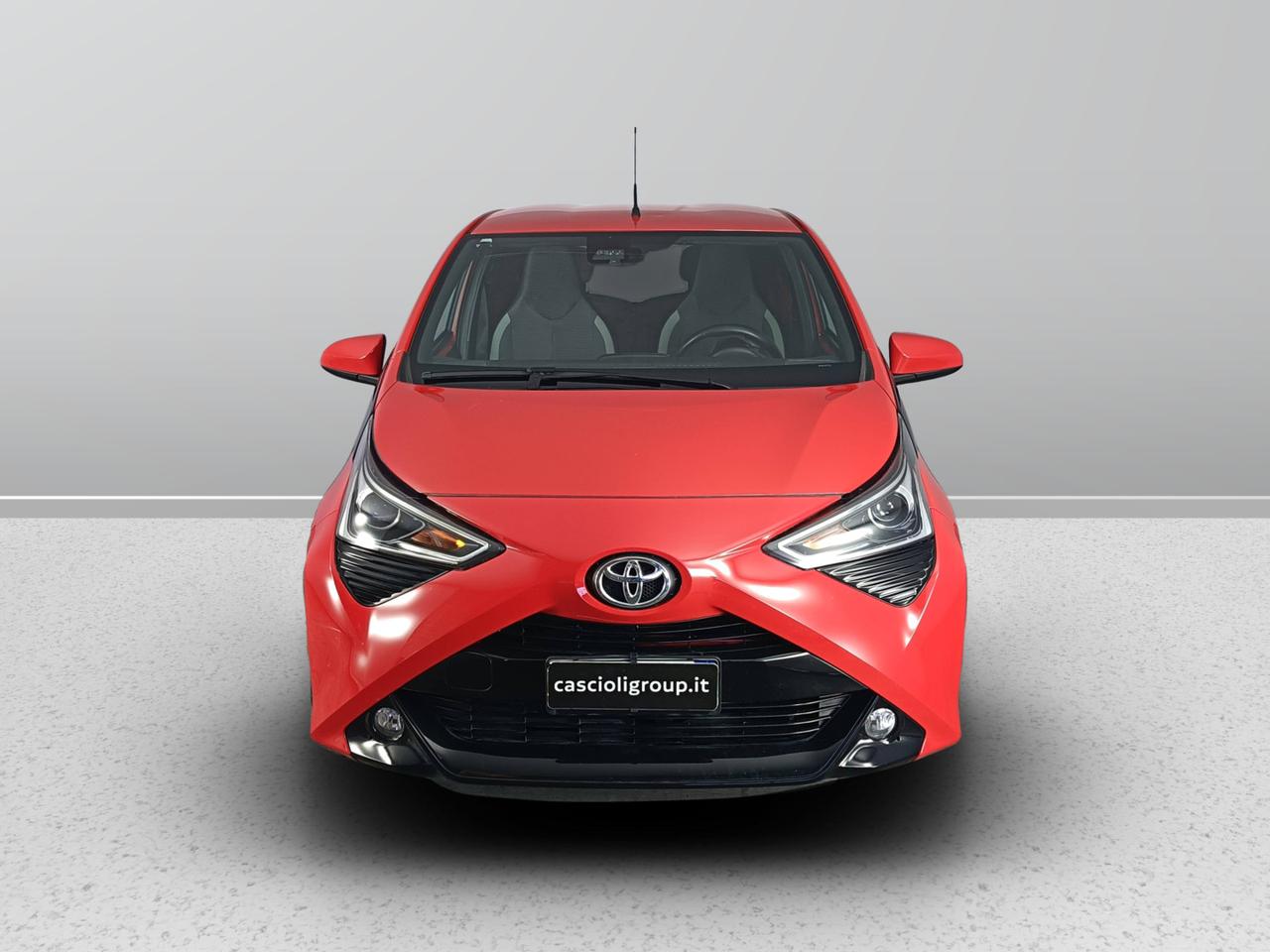 TOYOTA Aygo II 2018 5p - Aygo 5p 1.0 x-play 72cv