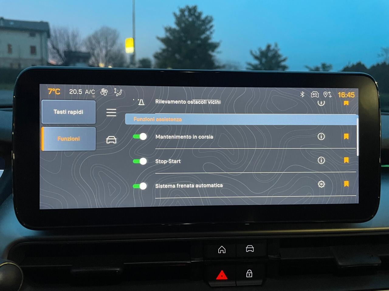 Jeep Avenger 1.2 Turbo 100 CV Summit PROMO