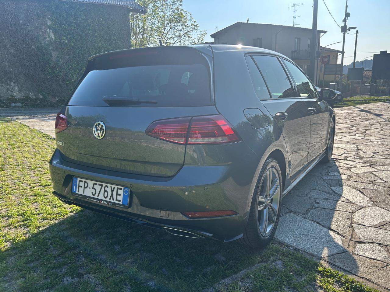 Volkswagen Golf 1.4 TSI 125 CV DSG R Line BlueMotion Tech.