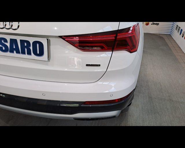 AUDI Q3 35 2.0 tdi Business Advanced quattro s-tronic