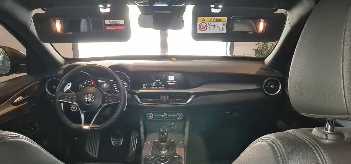 Alfa Romeo Stelvio Stelvio 2.2 t B-Tech Q4 210cv auto *motore nuovo*