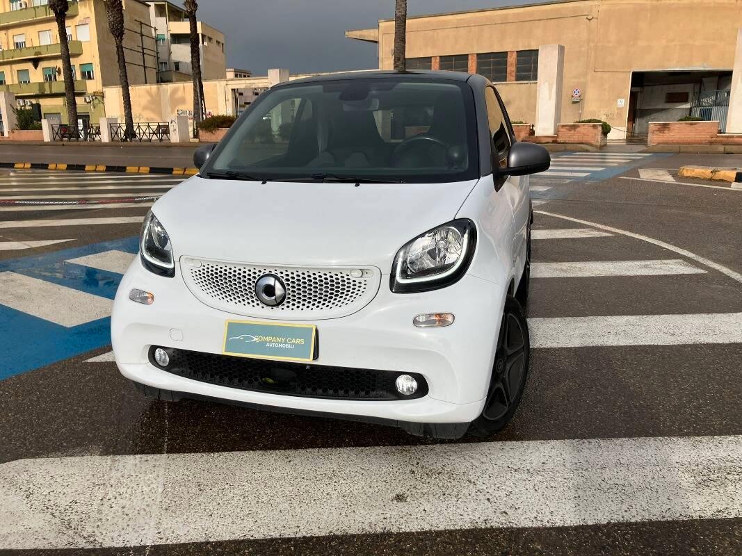 Smart Fortwo 0.9 t Passion 90cv twinamic my18