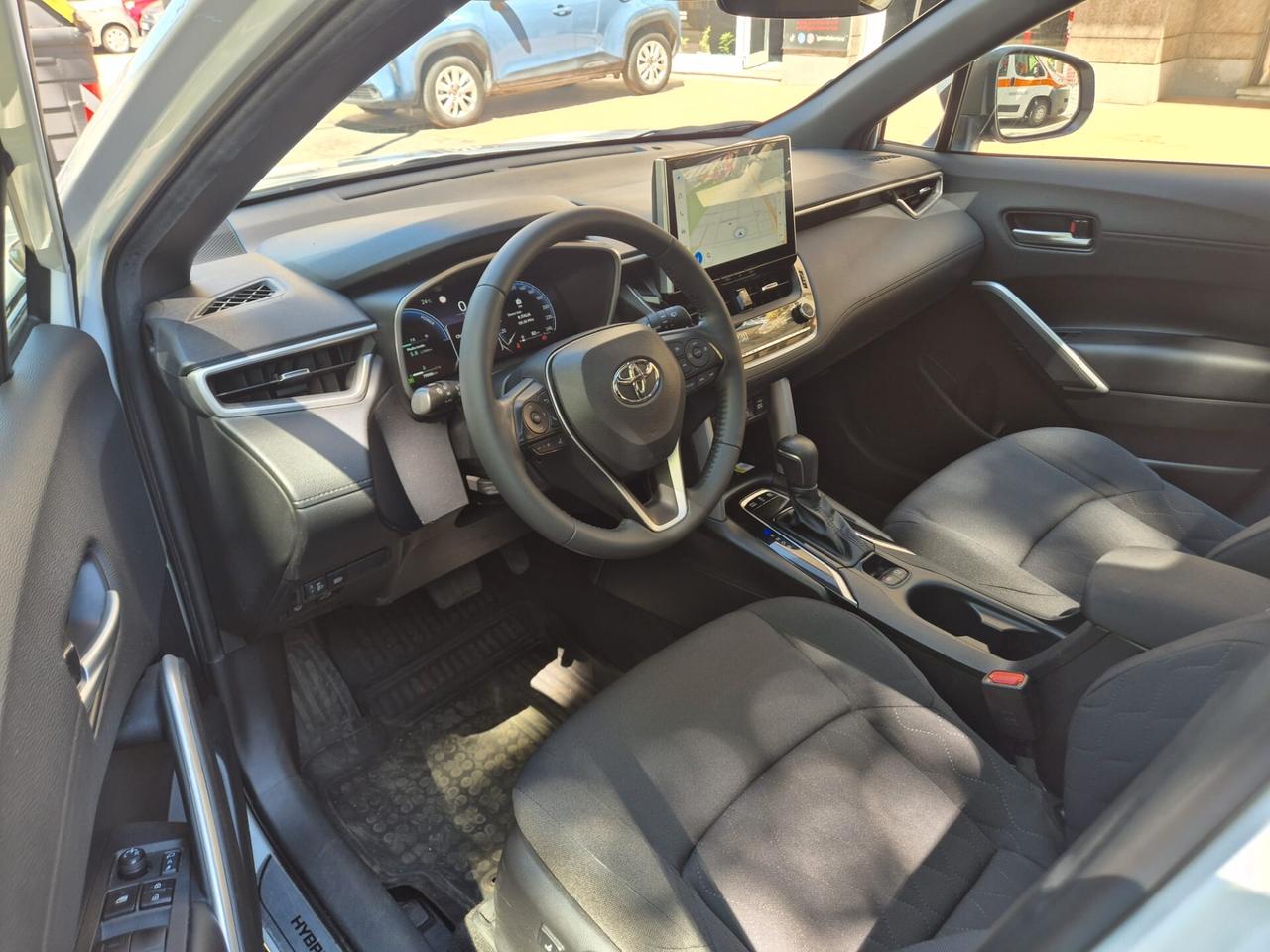 Toyota Corolla Cross 2.0 Hybrid TETTO PANORAMICO Style