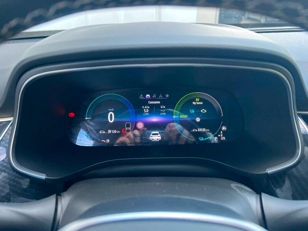 Renault Arkana 1.6 E-Tech full hybrid Techno 145cv